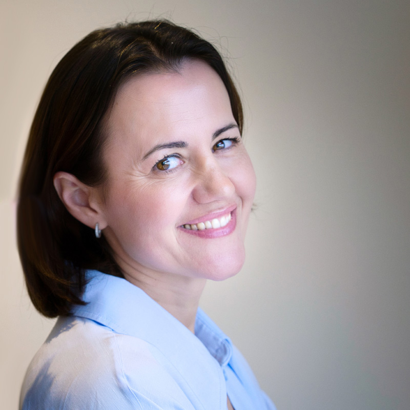 Frau Ludmilla Schröder